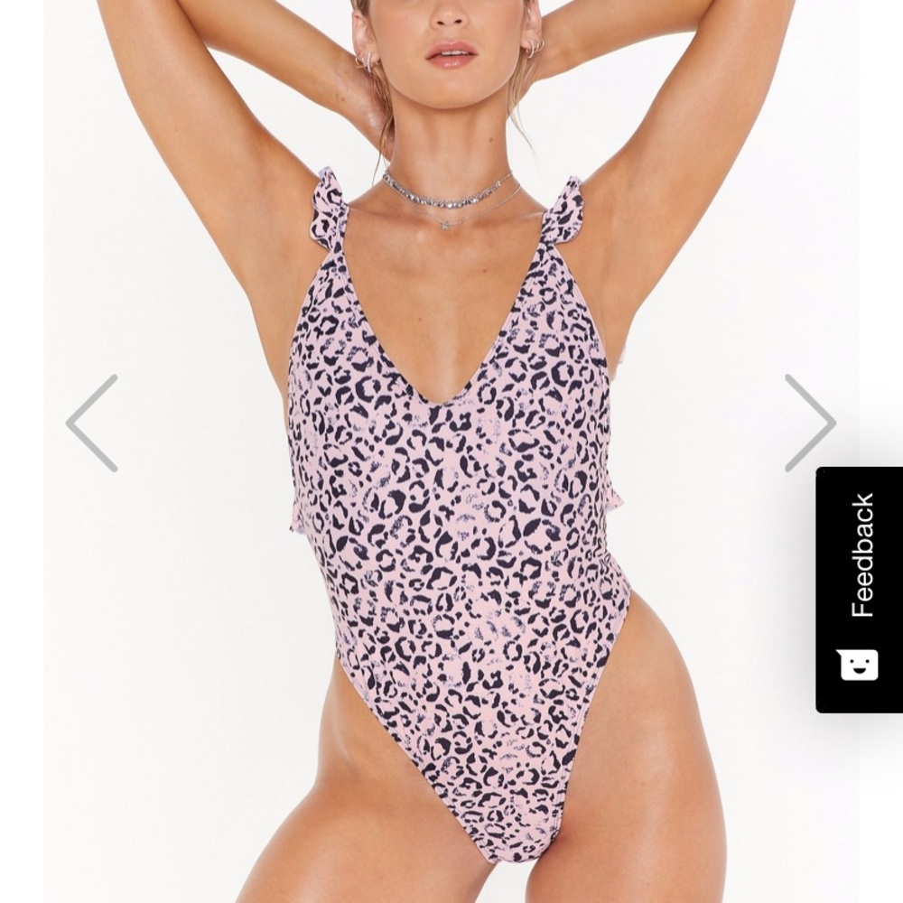One piece low back swimsuit